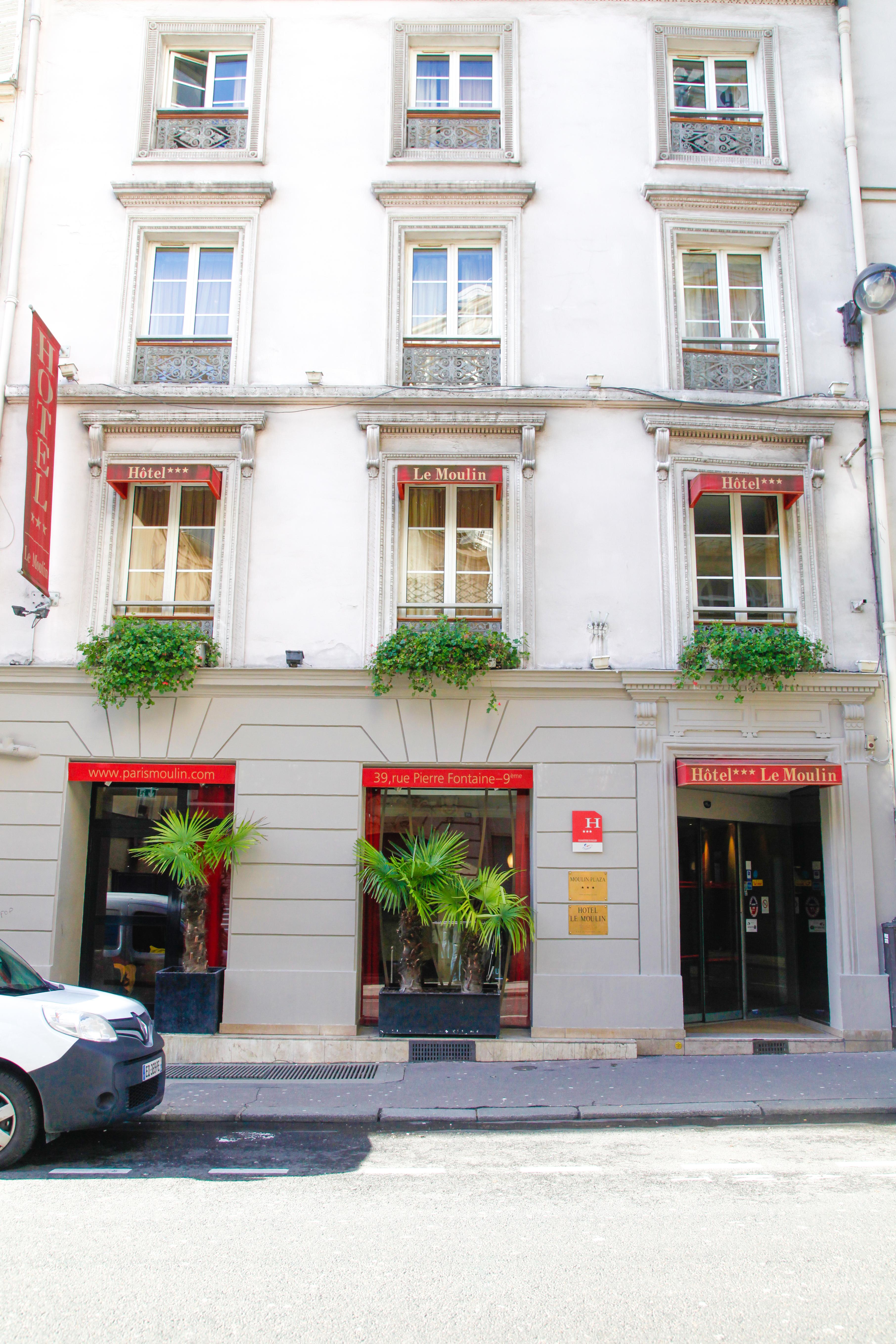 Hotel Moulin Plaza Paris Exterior foto